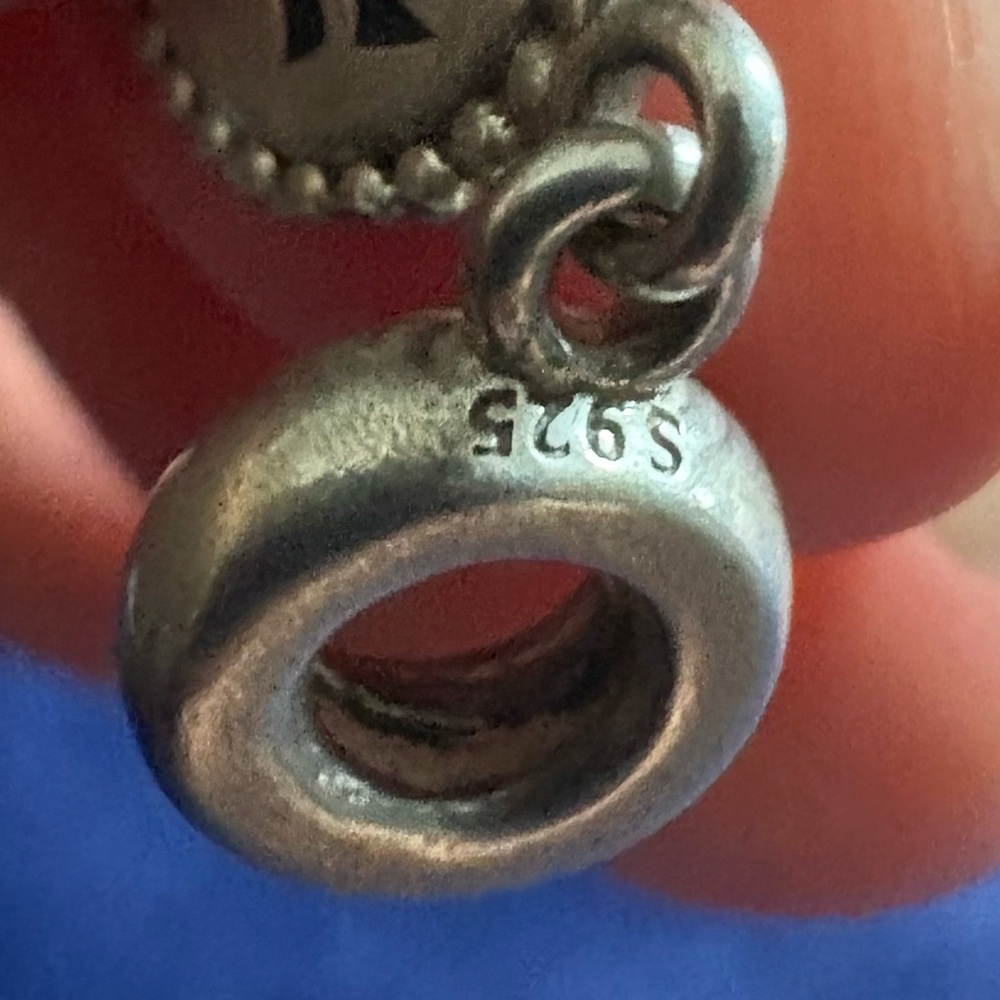 😎🌺Charm Pandora NY Yankees Pendant Sterling Silver (bracelet not included) - Picture 4 of 5